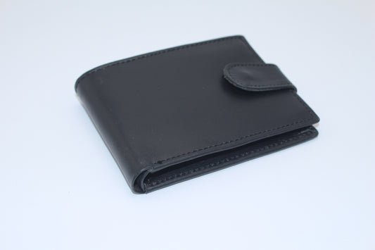 Button Wallet Black